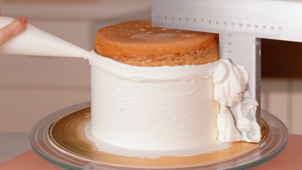 Niveladora de tortas exportación bivolt blanco Merengue - Imagen 8